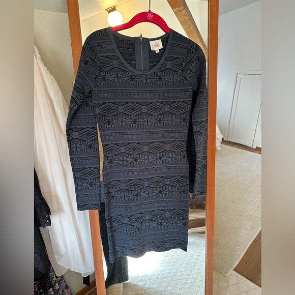 Parker bodycon dress, long sleeved - Picture 2 of 5
